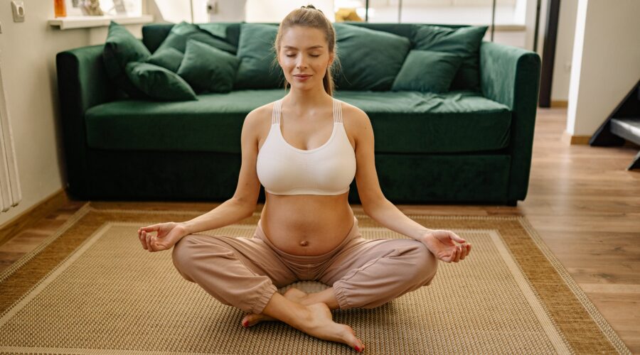 bénéfices yoga prénatal